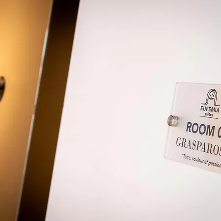 Apartamento Eufemia - Luxury In The Center Módena