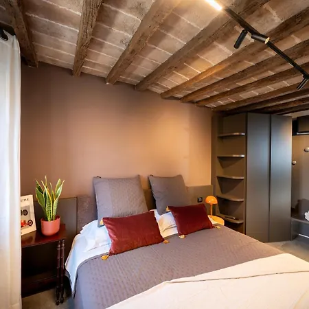 Eufemia - Luxury In The Center Apartamento *